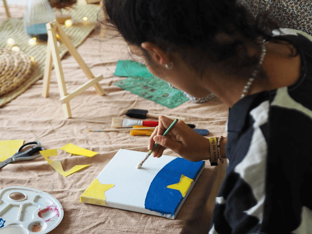 Atelier créatif team building fresque collaborative